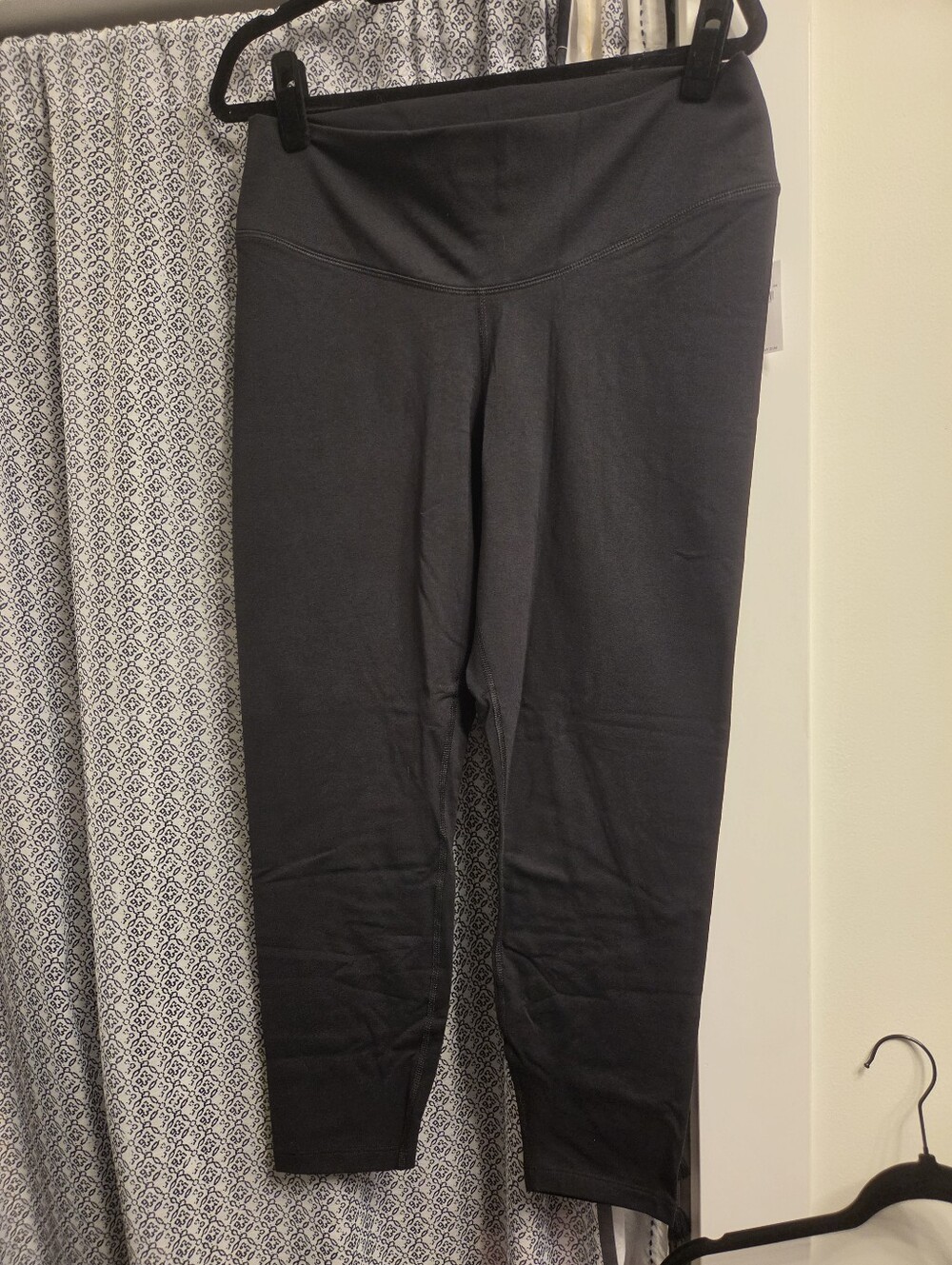 Old Navy Powerchill high rise leggings XL NWT